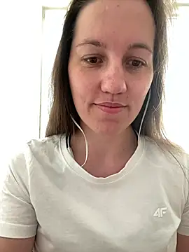 Snapshot of Nicole-Ray chatting on 06/07/26, 07:23 Nicole-Ray online show from 06/07/26, 07:23