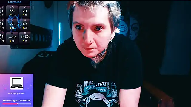 Snapshot of Marieblueeyes chatting on 03/17/26, 12:37 Marieblueeyes online show from 03/17/26, 12:37