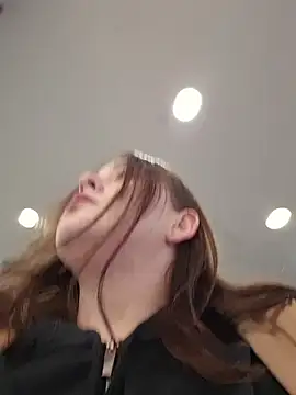 Yammy Yumi online show from 03/13/26, 01:40