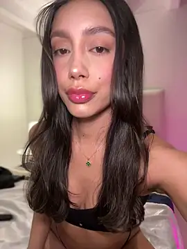 Snapshot of SelenaStone chatting on 03/09/26, 11:42 SelenaStone online show from 03/09/26, 11:42