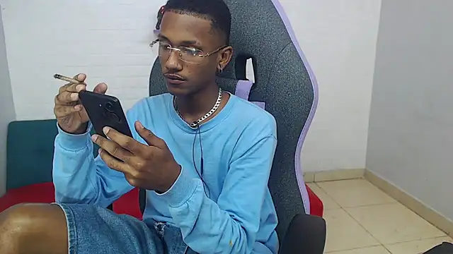 ManSant online show from 03/11/25, 02:51