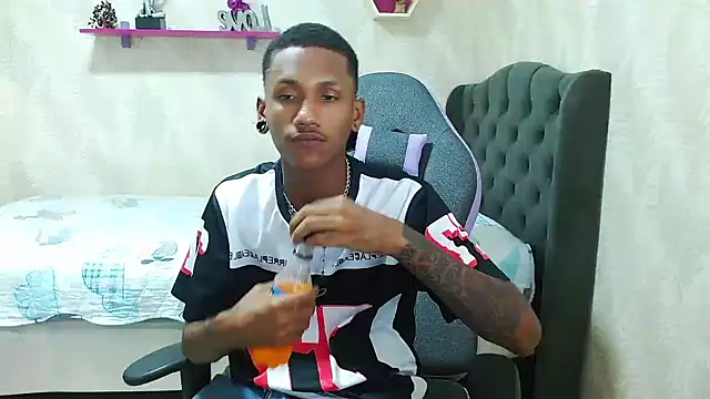 ManSant online show from 03/17/25, 04:11