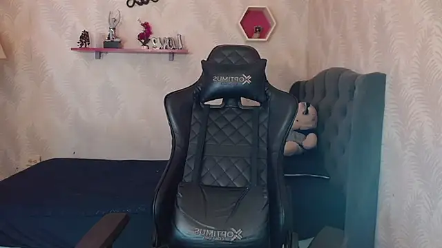 ManSant online show from 09/30/25, 03:28