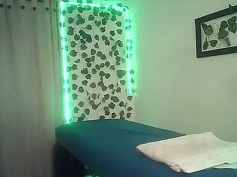 Snapshot of SexDiffrent chatting on 03/01/26, 04:42 SexDiffrent online show from 03/01/26, 04:42