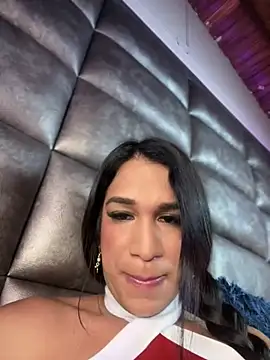 Snapshot of Ashly_Miller chatting on 02/27/25, 10:42 Ashly Miller online show from 02/27/25, 10:42