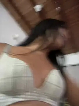 Snapshot of Ashly_Miller chatting on 03/06/25, 10:15 Ashly Miller online show from 03/06/25, 10:15