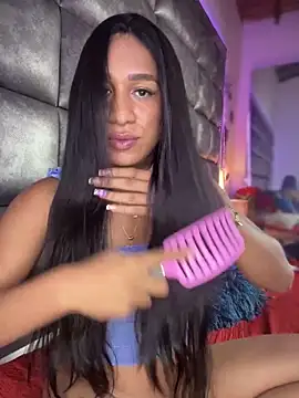 Snapshot of Ashly_Miller chatting on 03/21/25, 01:45 Ashly Miller online show from 03/21/25, 01:45