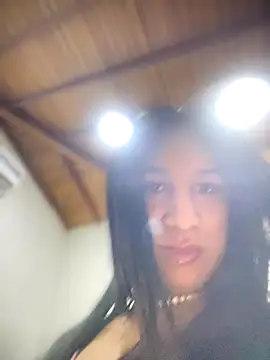 Snapshot of Ashly_Miller chatting on 11/03/25, 07:59 Ashly Miller online show from 11/03/25, 07:59