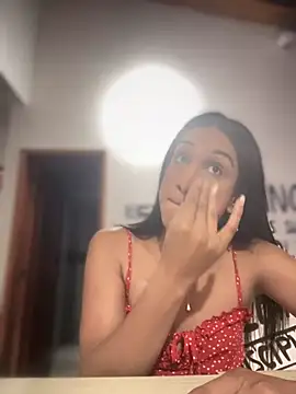 Snapshot of Ashly_Miller chatting on 11/15/25, 07:43 Ashly Miller online show from 11/15/25, 07:43