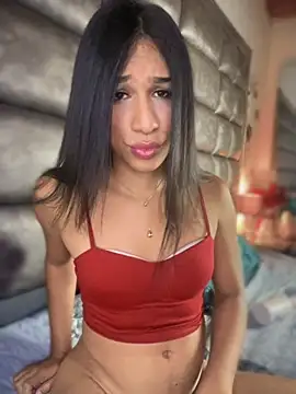 Snapshot of Ashly_Miller chatting on 11/24/25, 08:08 Ashly Miller online show from 11/24/25, 08:08