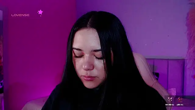 kim blake online show from 12/09/24, 01:02