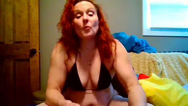 Snapshot of fitflamedragan chatting on 03/14/26, 10:15 fitflamedragan online show from 03/14/26, 10:15
