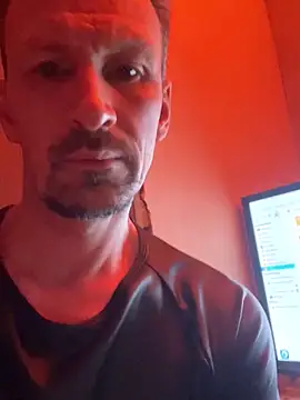 Snapshot of Jottard chatting on 04/06/26, 04:32 Jottard online show from 04/06/26, 04:32