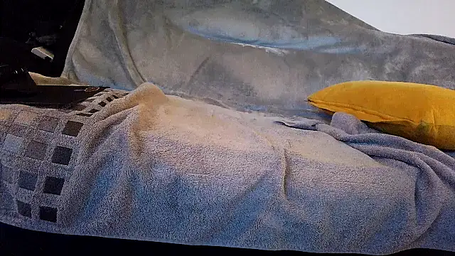 Snapshot of gege_cool chatting on 12/05/25, 06:11 gege cool online show from 12/05/25, 06:11