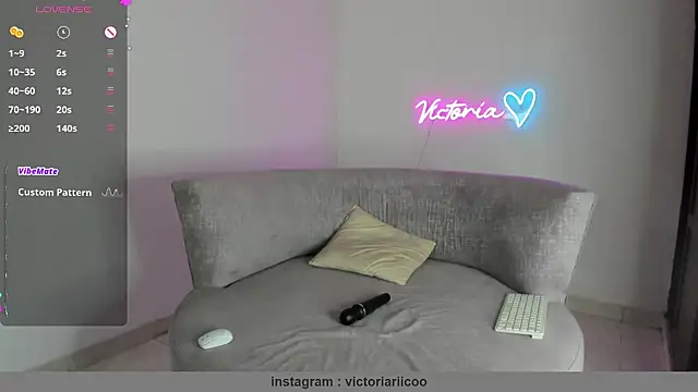 Snapshot of victoria_027 chatting on 03/01/25, 02:02 victoria 027 online show from 03/01/25, 02:02