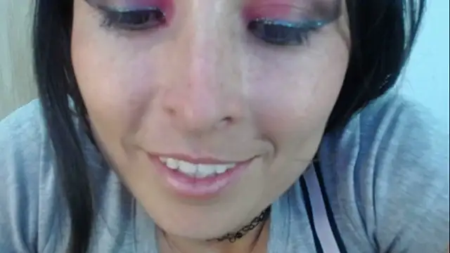Snapshot of Alexandrasaenz chatting on 03/04/25, 11:22 Alexandrasaenz online show from 03/04/25, 11:22