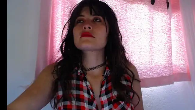 Snapshot of Alexandrasaenz chatting on 10/22/25, 09:36 Alexandrasaenz online show from 10/22/25, 09:36