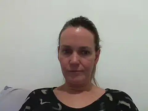 Snapshot of Annylove1 chatting on 02/24/25, 12:09 Annylove1 online show from 02/24/25, 12:09