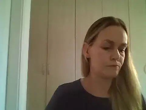 Snapshot of Annylove1 chatting on 03/07/25, 10:45 Annylove1 online show from 03/07/25, 10:45