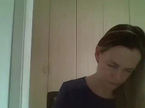 Snapshot of Annylove1 chatting on 03/14/25, 10:39 Annylove1 online show from 03/14/25, 10:39