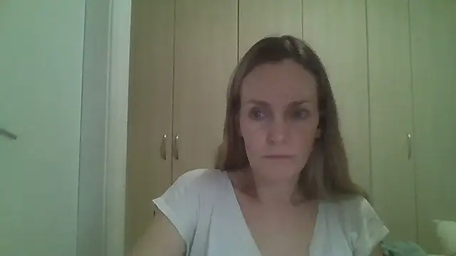 Snapshot of Annylove1 chatting on 03/21/25, 08:50 Annylove1 online show from 03/21/25, 08:50