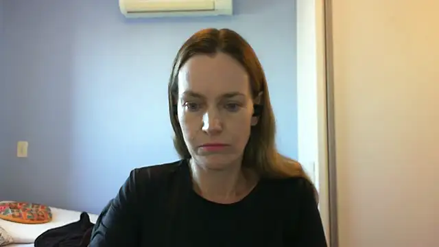 Snapshot of Annylove1 chatting on 09/11/25, 10:48 Annylove1 online show from 09/11/25, 10:48