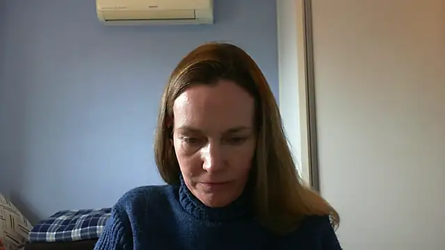 Snapshot of Annylove1 chatting on 09/23/25, 03:59 Annylove1 online show from 09/23/25, 03:59