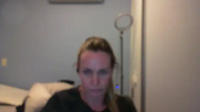 Snapshot of Annylove1 chatting on 11/10/25, 11:26 Annylove1 online show from 11/10/25, 11:26