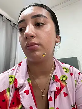 Snapshot of Hannahoff chatting on 02/10/26, 09:19 Hannahoff online show from 02/10/26, 09:19