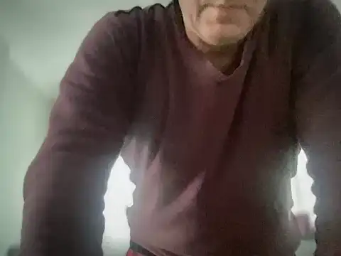 Snapshot of ALPHANDRE chatting on 12/22/25, 08:55 ALPHANDRE online show from 12/22/25, 08:55