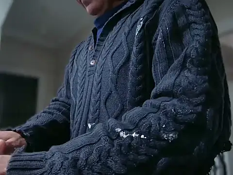 Snapshot of ALPHANDRE chatting on 01/11/26, 10:09 ALPHANDRE online show from 01/11/26, 10:09