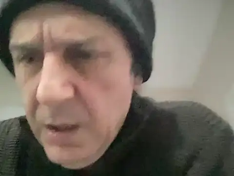 Snapshot of ALPHANDRE chatting on 01/18/26, 08:29 ALPHANDRE online show from 01/18/26, 08:29