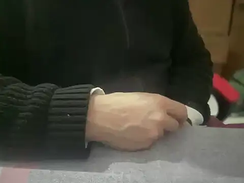 Snapshot of ALPHANDRE chatting on 01/18/26, 08:34 ALPHANDRE online show from 01/18/26, 08:34