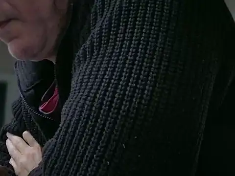 Snapshot of ALPHANDRE chatting on 02/02/26, 08:57 ALPHANDRE online show from 02/02/26, 08:57