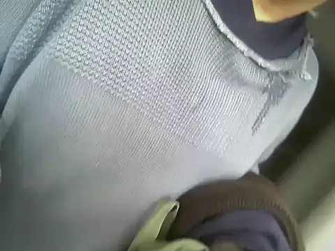 Snapshot of ALPHANDRE chatting on 03/09/26, 07:23 ALPHANDRE online show from 03/09/26, 07:23