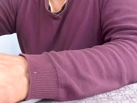 Snapshot of ALPHANDRE chatting on 03/16/26, 05:35 ALPHANDRE online show from 03/16/26, 05:35