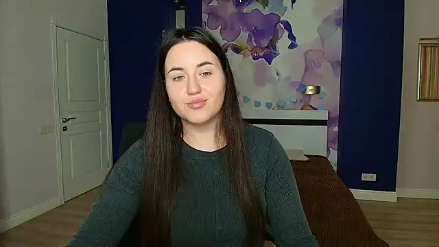 Roxie Bradley online show from 12/11/24, 07:09