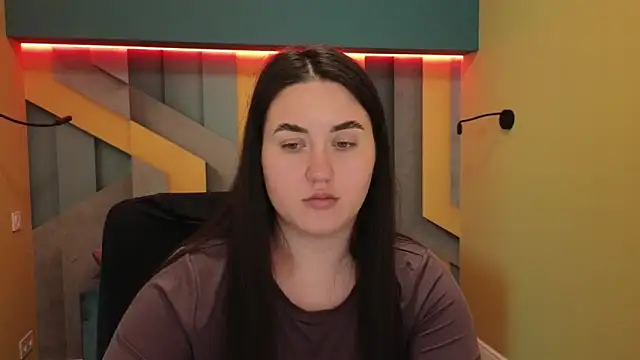 Roxie Bradley online show from 01/04/25, 10:38