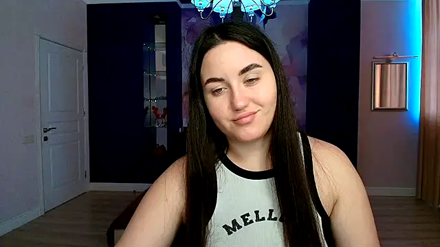 Roxie Bradley online show from 01/13/25, 10:14