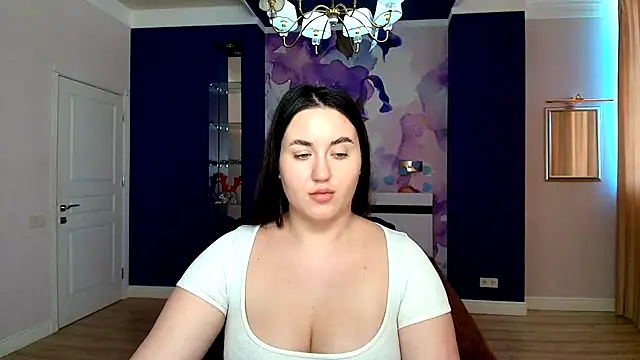 Roxie Bradley online show from 03/08/25, 10:00