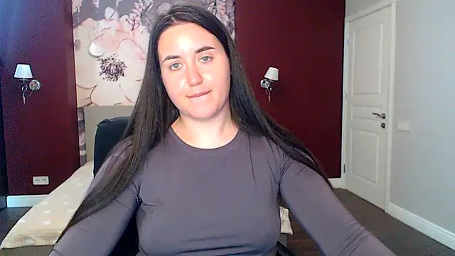 Roxie Bradley online show from 03/19/25, 09:38