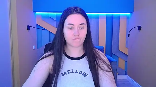 Roxie Bradley online show from 03/22/25, 07:25