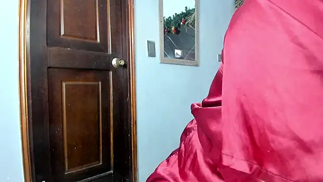 Snapshot of Sinthia_Collins chatting on 12/20/24, 03:10 Sinthia Collins online show from 12/20/24, 03:10