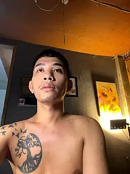 Snapshot of xlovercum chatting on 01/14/26, 05:51 xlovercum online show from 01/14/26, 05:51