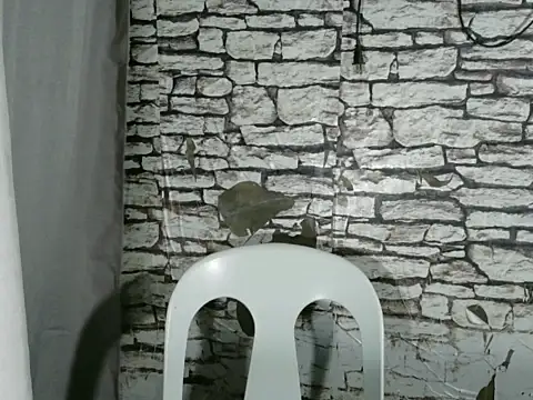 Snapshot of xlovercum chatting on 02/25/26, 05:22 xlovercum online show from 02/25/26, 05:22