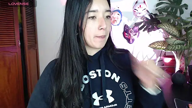 Snapshot of cat_salo chatting on 03/23/25, 12:26 cat salo online show from 03/23/25, 12:26