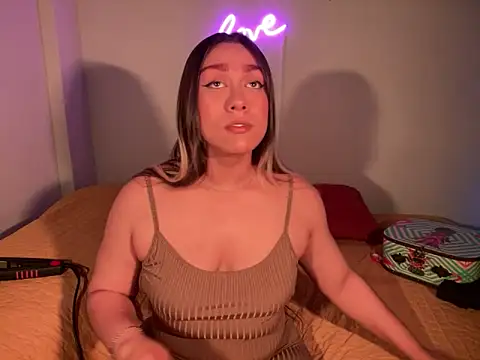 Im sophiie online show from 01/31/25, 05:51