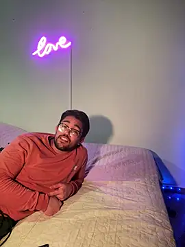 Im sophiie online show from 02/15/25, 06:02