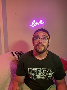 Im sophiie online show from 02/21/25, 06:07