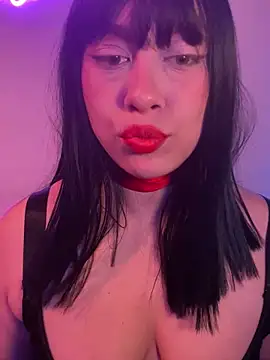 Im sophiie online show from 02/26/25, 07:53